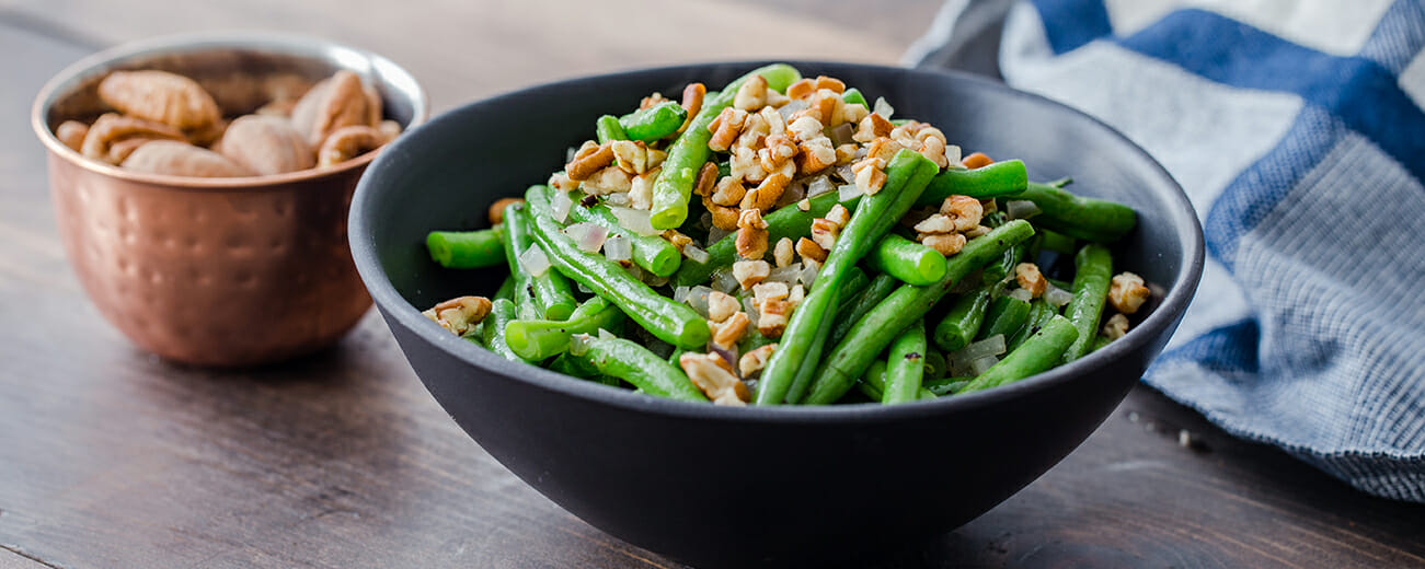 Green Beans with Pecans