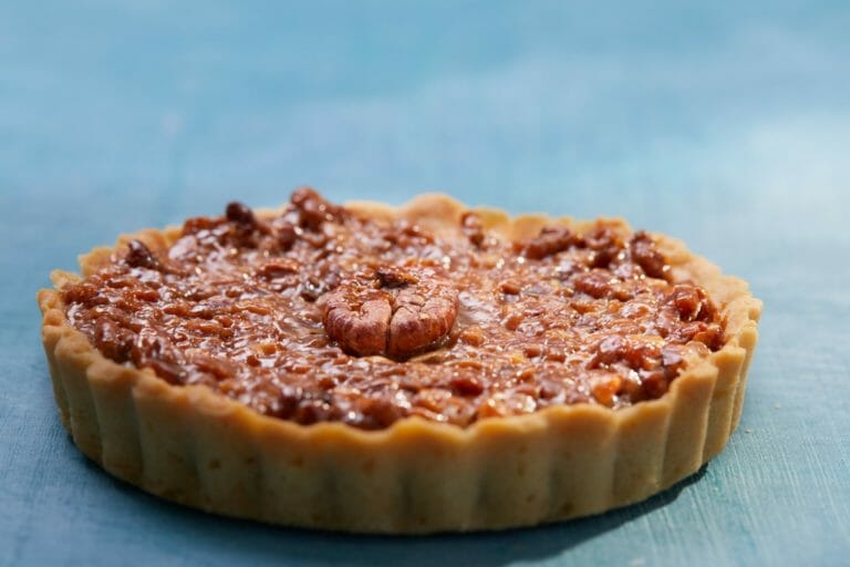 Mini Pecan Pies | American Pecan Promotion Board