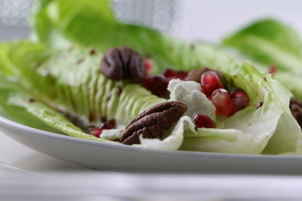 Pecan Romaine Salad | American Pecan Promotion Board