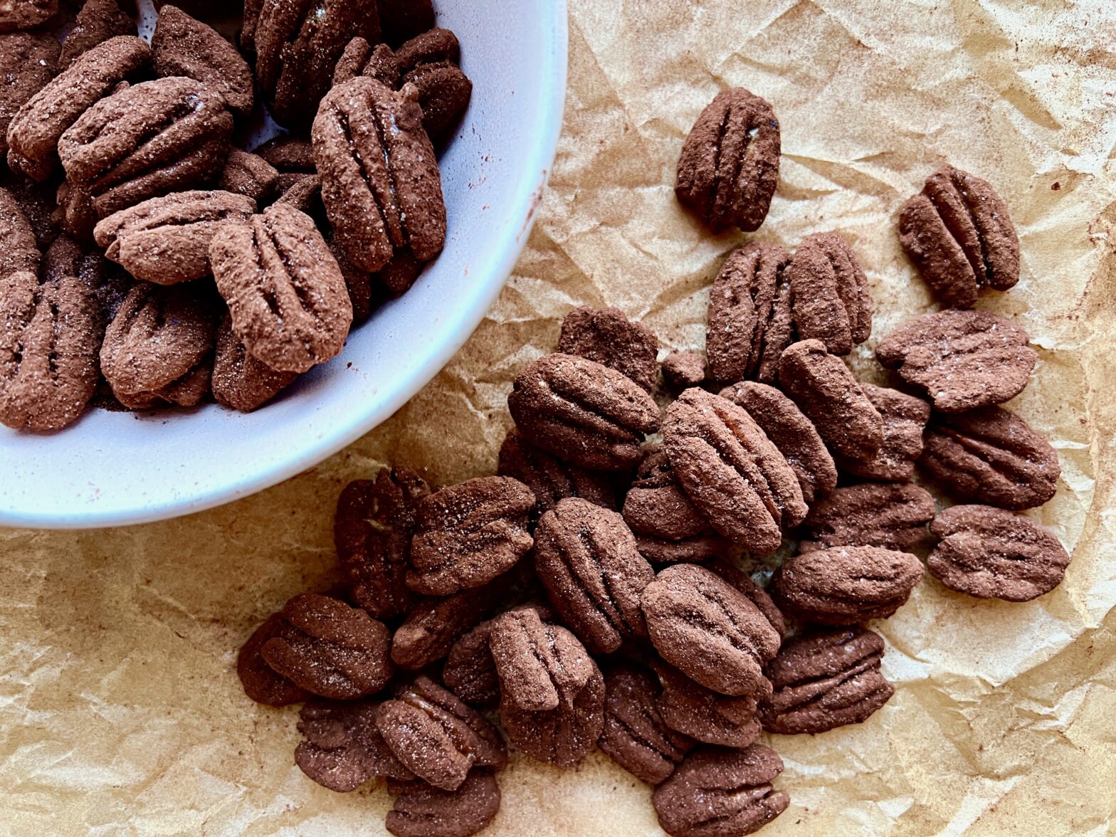 Cocoa Dusted Maple Pecans